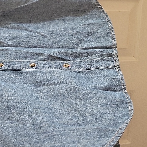 Pendleton 100% cotton denim buttondown - Picture 5 of 8